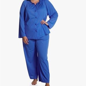 Shadowline Satin Nylon Pajamas Blue Plus Size Sz 46 NEW